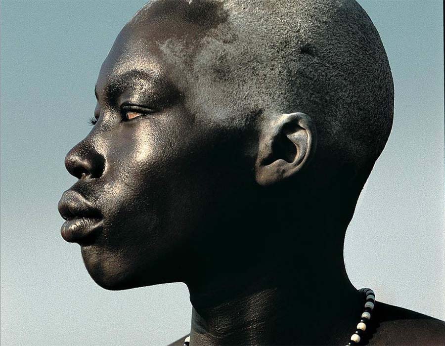 Os Dinka. As fantásticas fotos deste povo no Sudão.