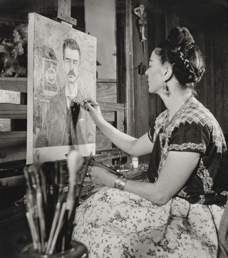 Estúdios: Frida Kahlo