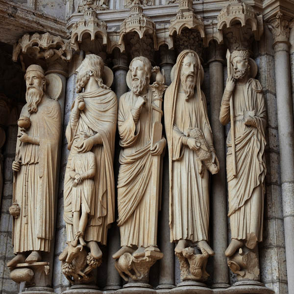 Esculturas da Catedral de Chartres