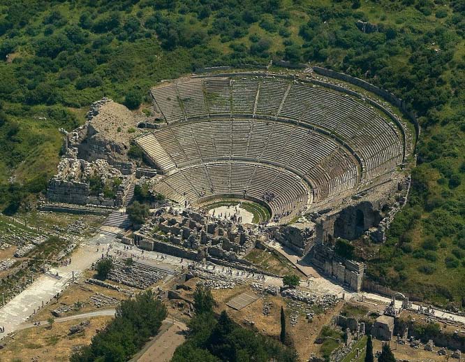 Período Helenístico; Teatro de Éfeso 