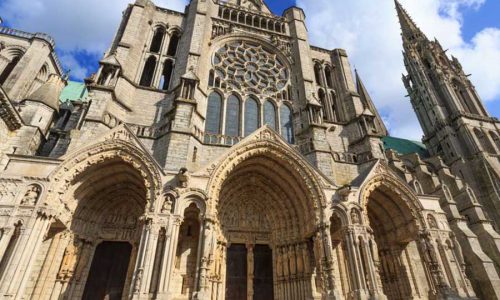 DETALHE - Catedral de Chartres | Via religiana.com