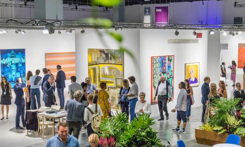 Feiras de arte | Art Basel Miami Beach, 2017. Via: ArtNews