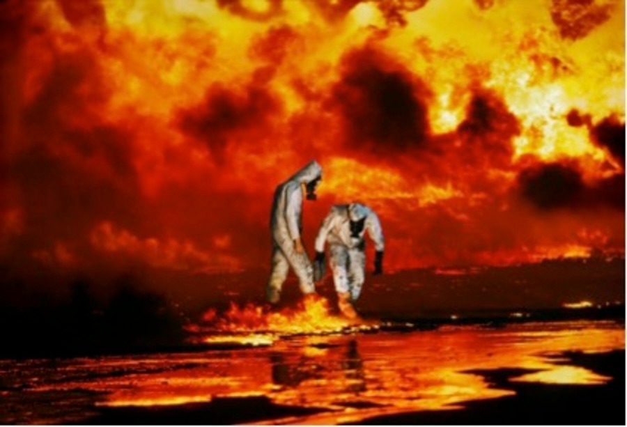 Poços de petróleo em chamas. Kuwait - Steve McCurry, 1991