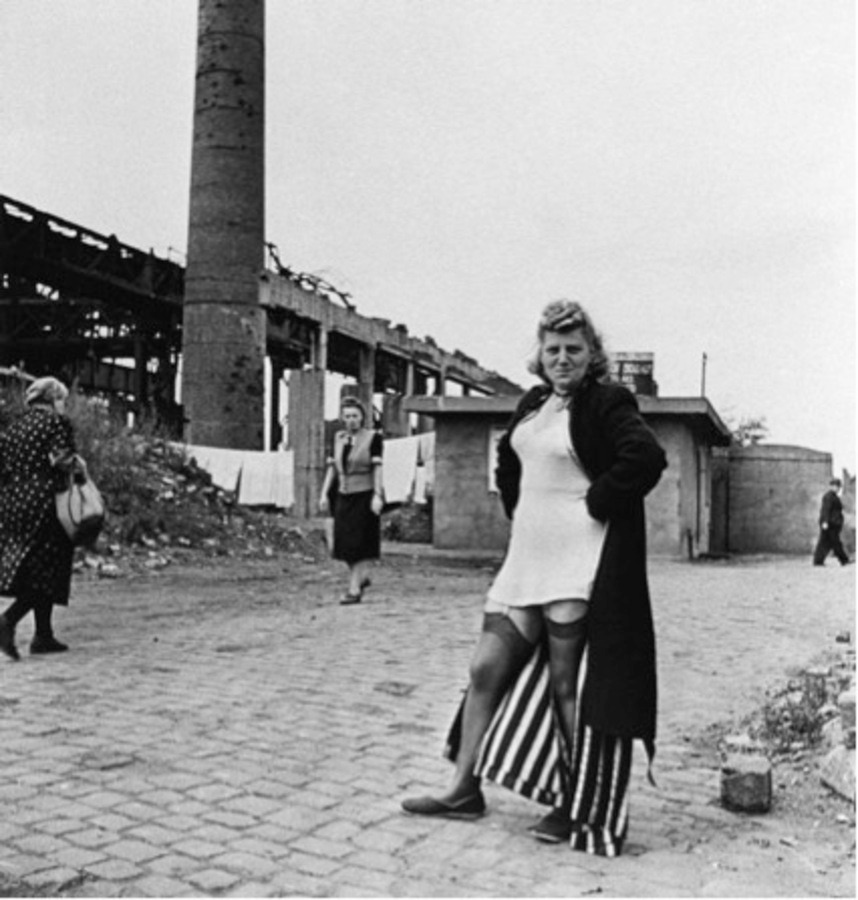 Prostituta em Essen. Alemanha Ocidental - David Seymour, 1947