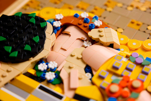 LEGO